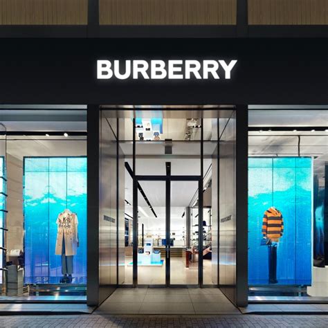 burberry online shop bahrain|Shop Burberry for Women Online .